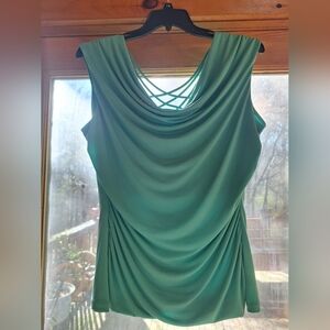 Elegant Green Sleeveless Top XL By Fortune Ivy